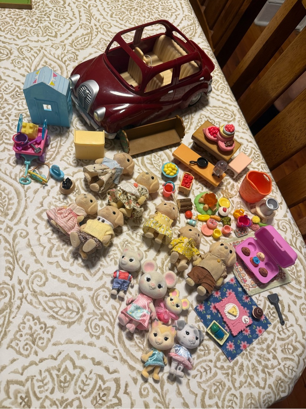 Huge calico critter lot